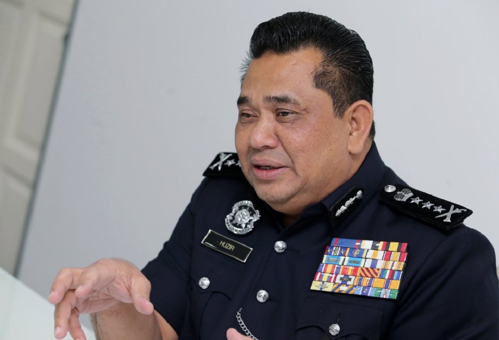 Huzir Mohamed Huzir Mohamed 