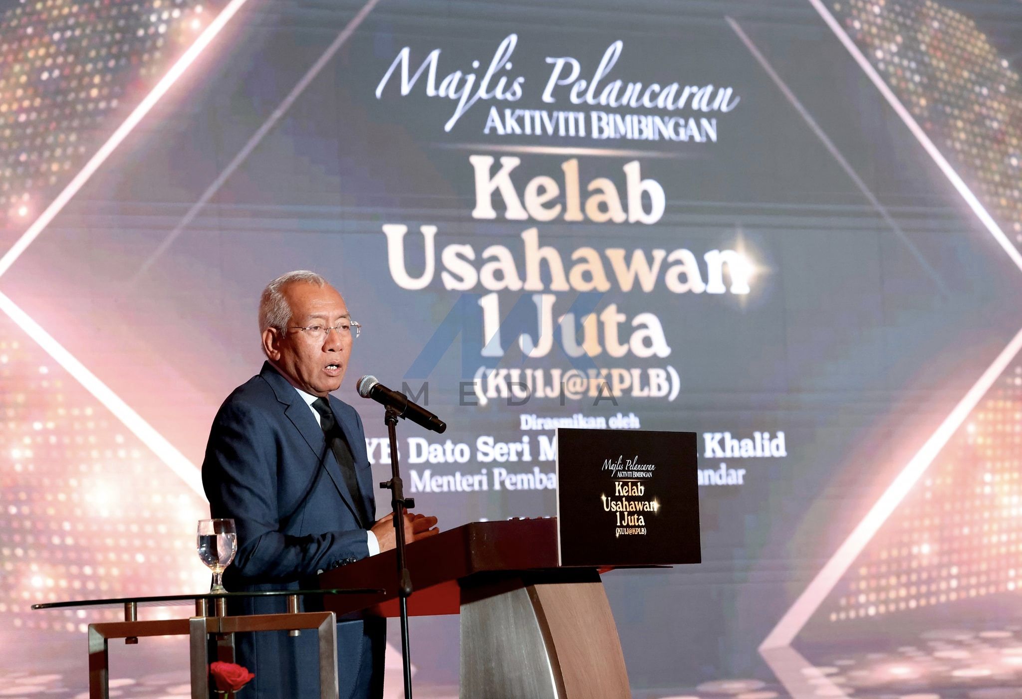 mahdzir khalid
