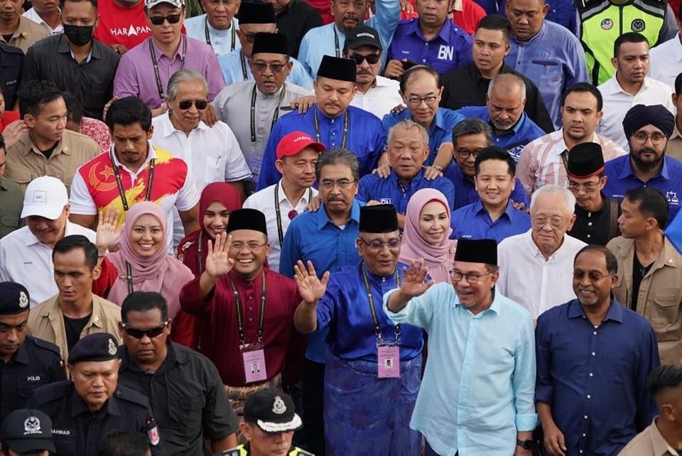 Hari penamaan calon di Gombak baru-baru ini (Foto daripada FB Johari Abdul Ghani)