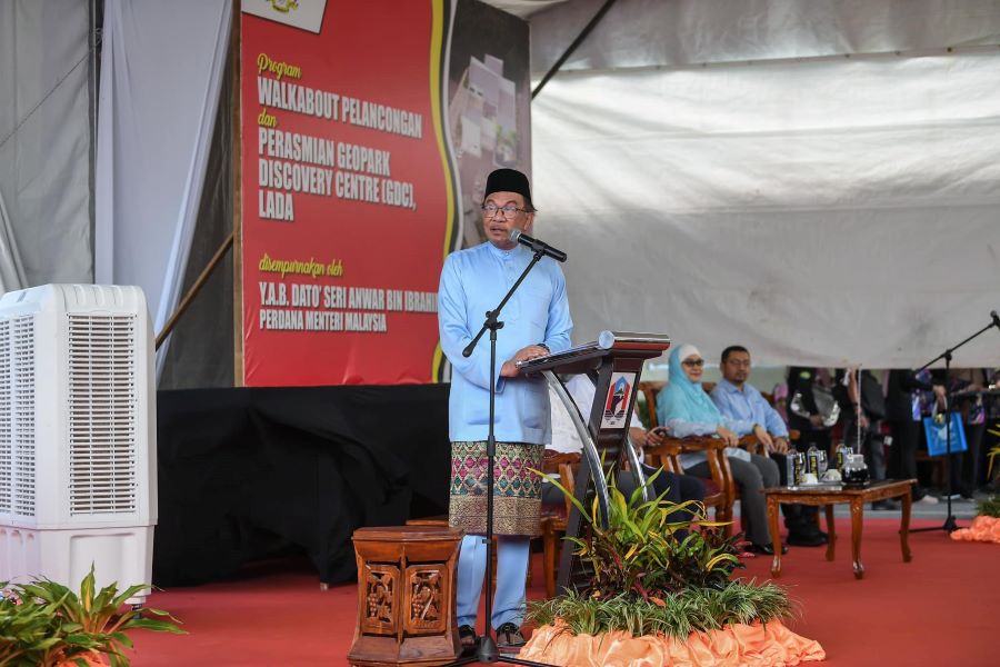 anwar