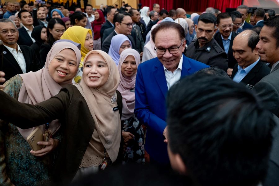 anwar