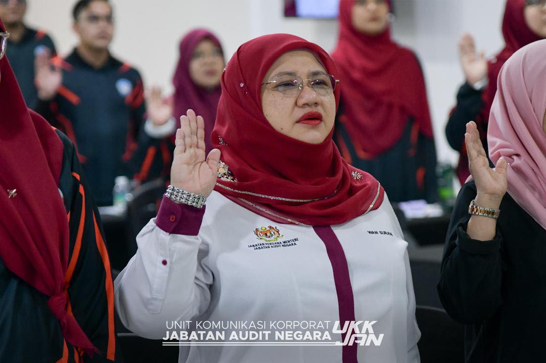 Wan Suraya Wan Radzi