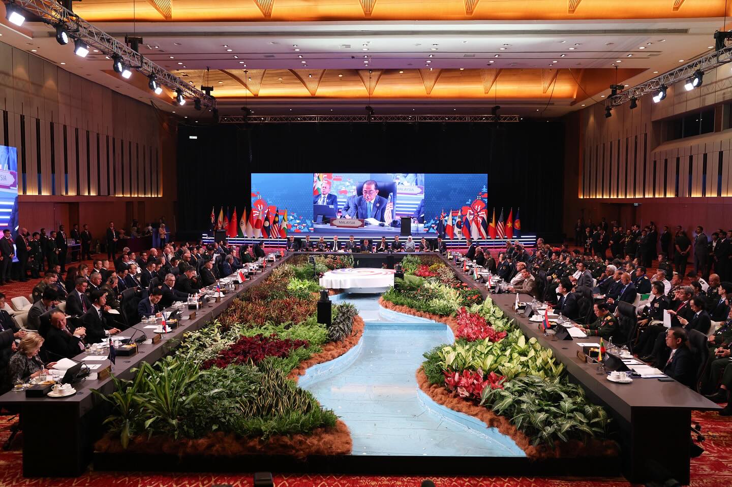 Mesyuarat Menteri Pertahanan ASEAN Plus Ke-12 (ADMM-Plus)