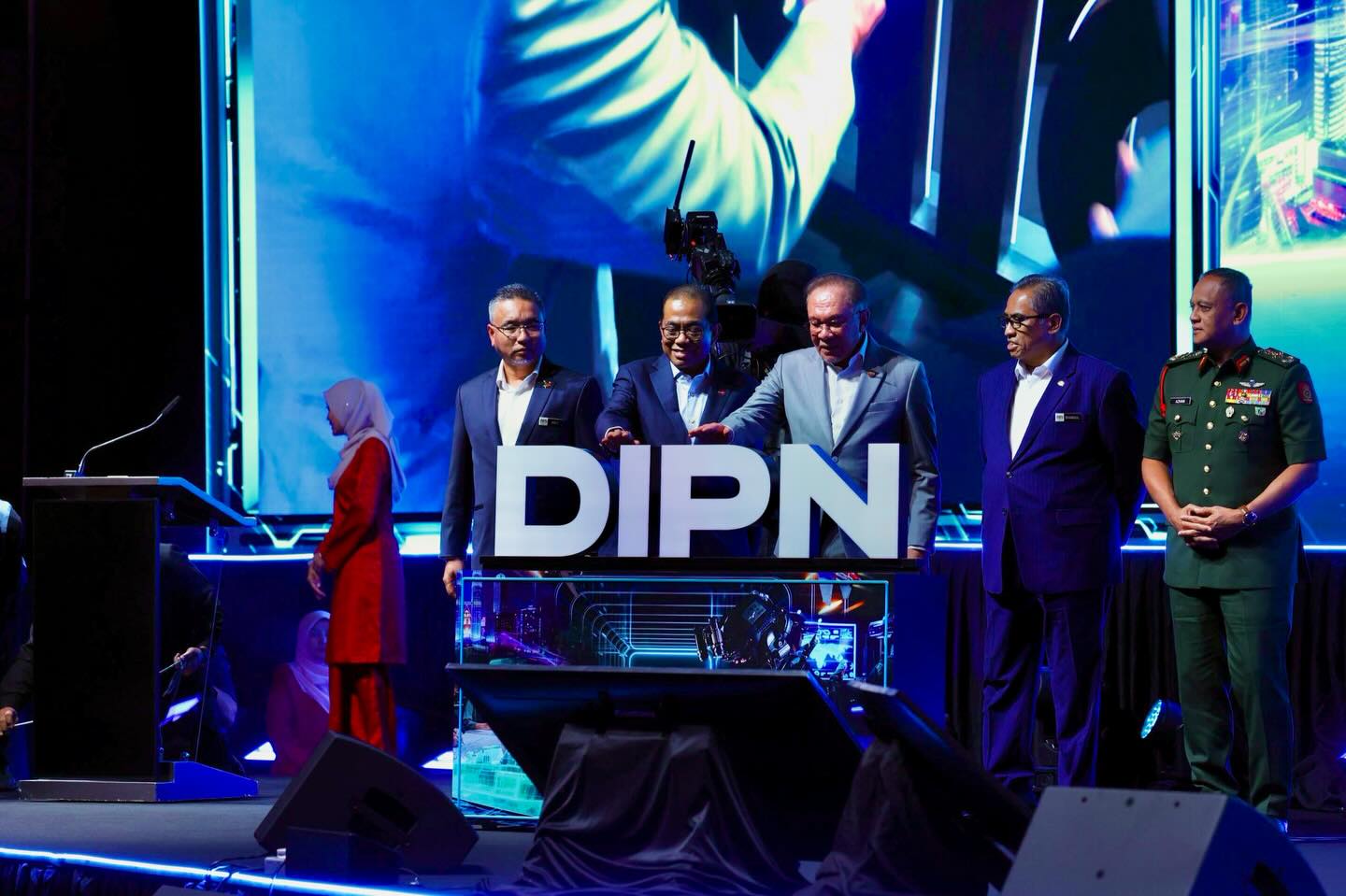 DIPN