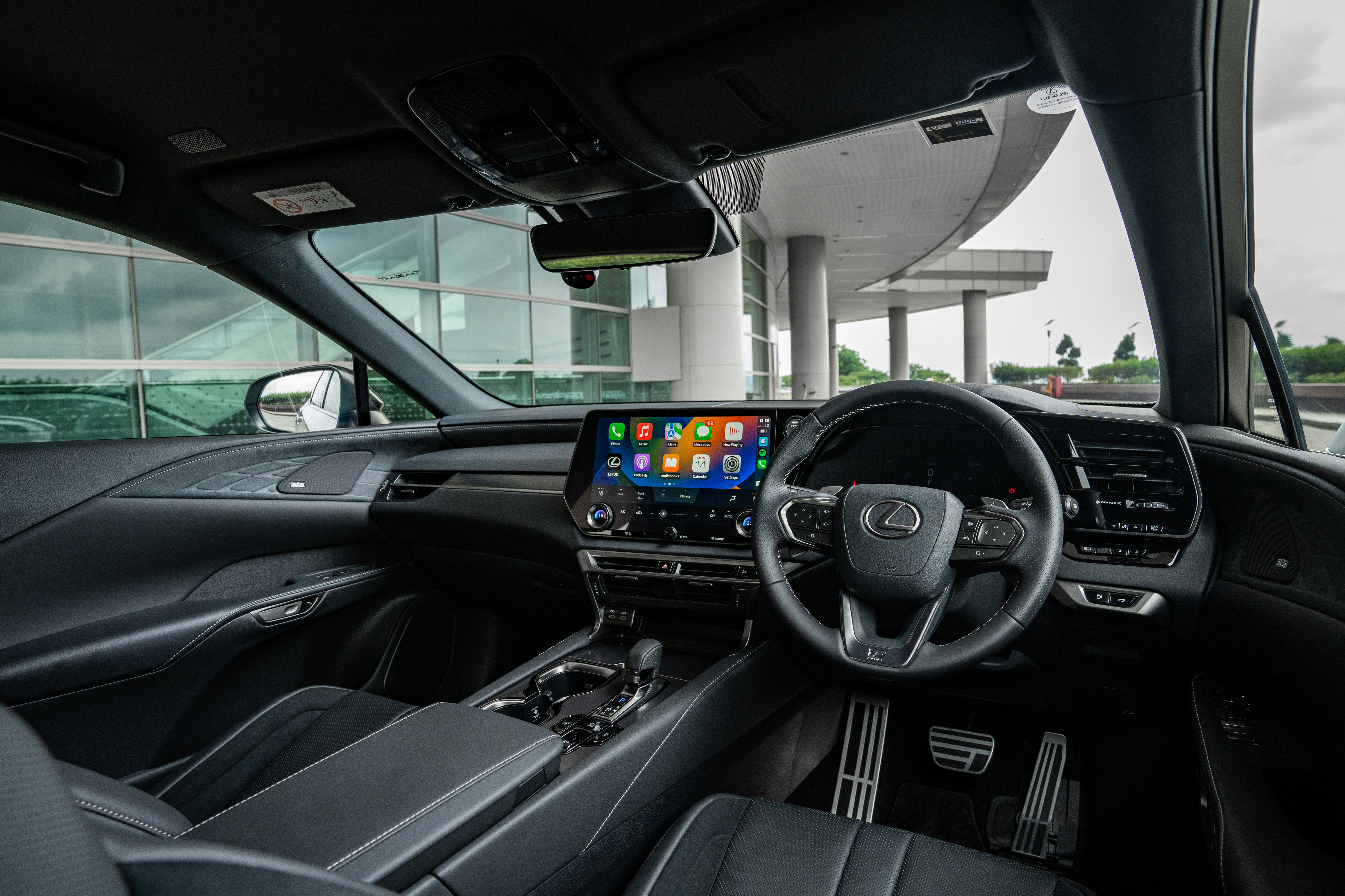 lexus