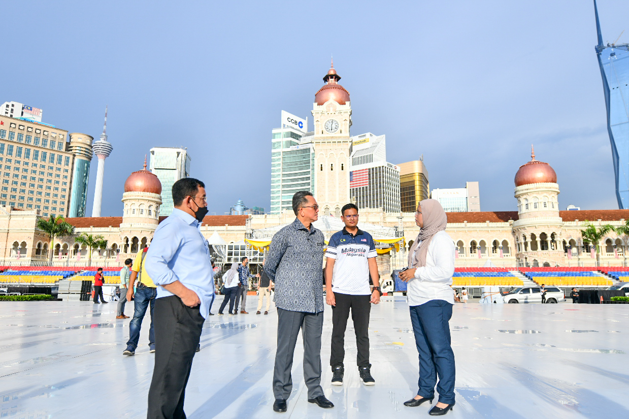 Datuk Seri Mohammad Mentek