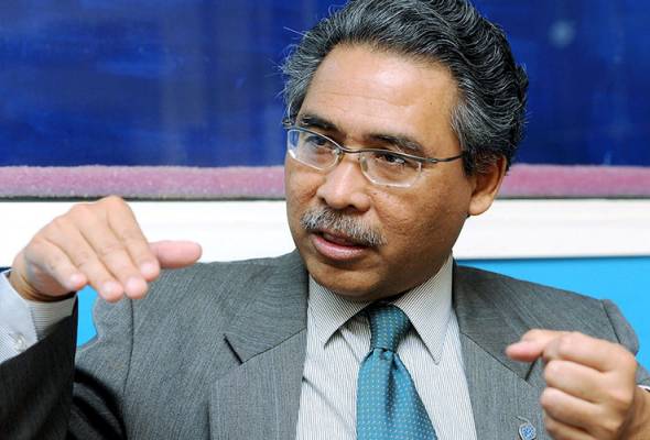 Dr Azmi Hassan