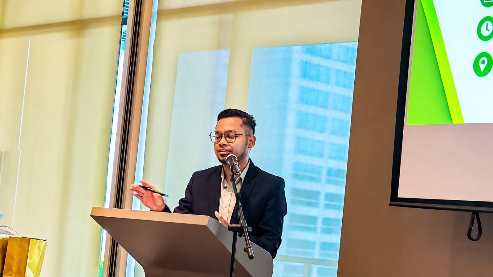 Dr. Mohd Syafik Mohamad Hamdan