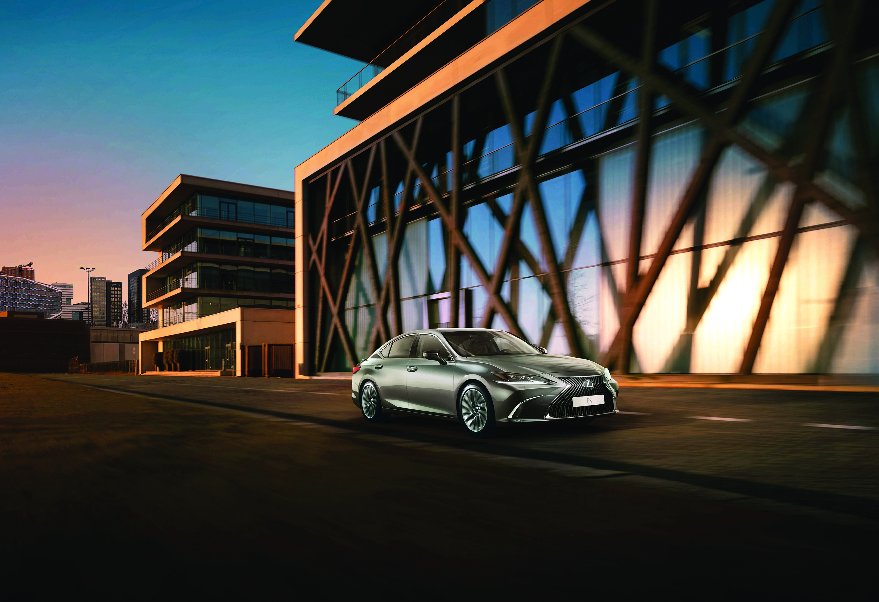 lexus