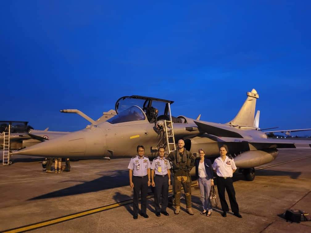 Dua daripada empat buah pesawat Rafale yang terlibat dalam latihan bersama.