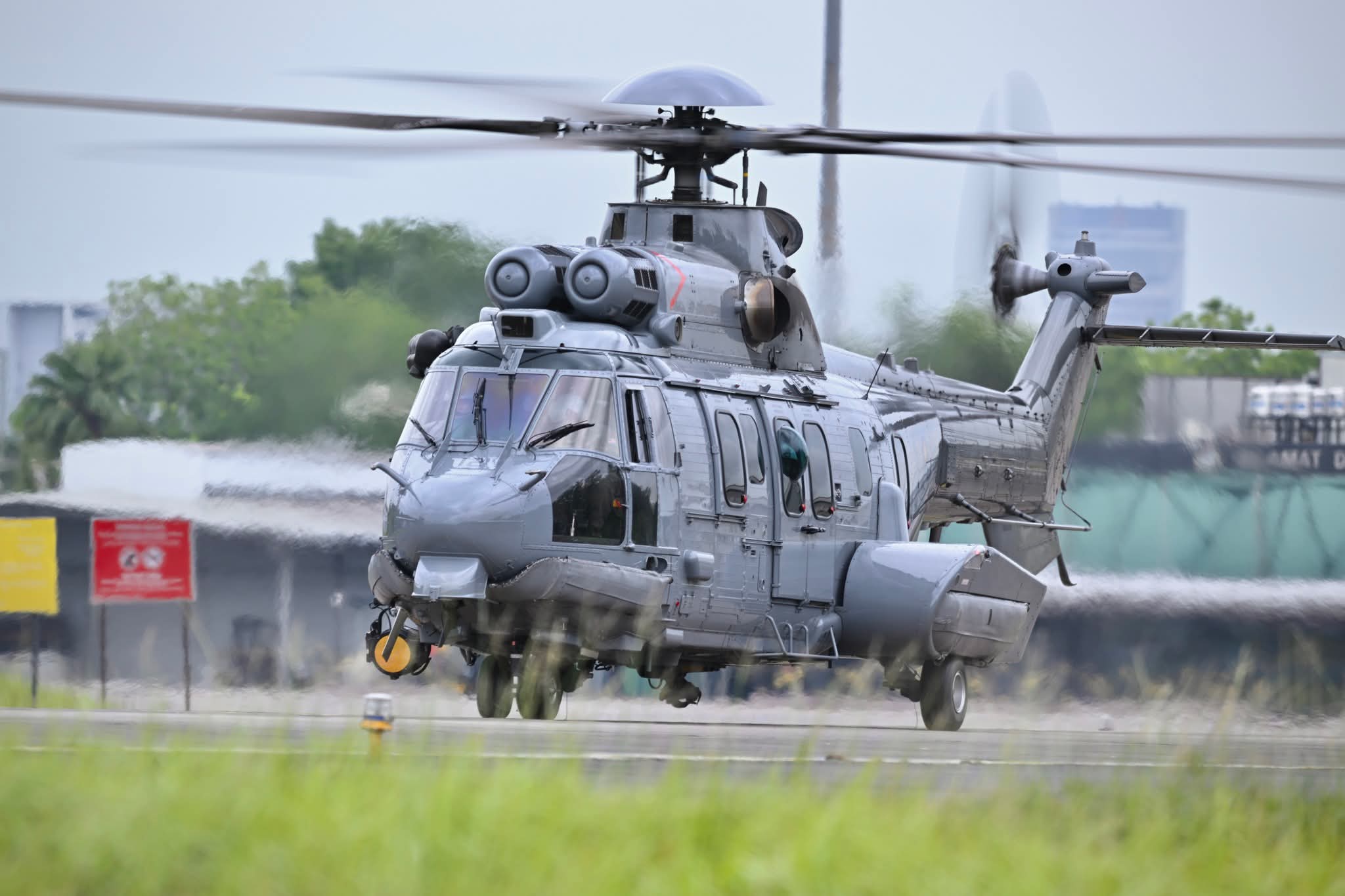 Helikopter 