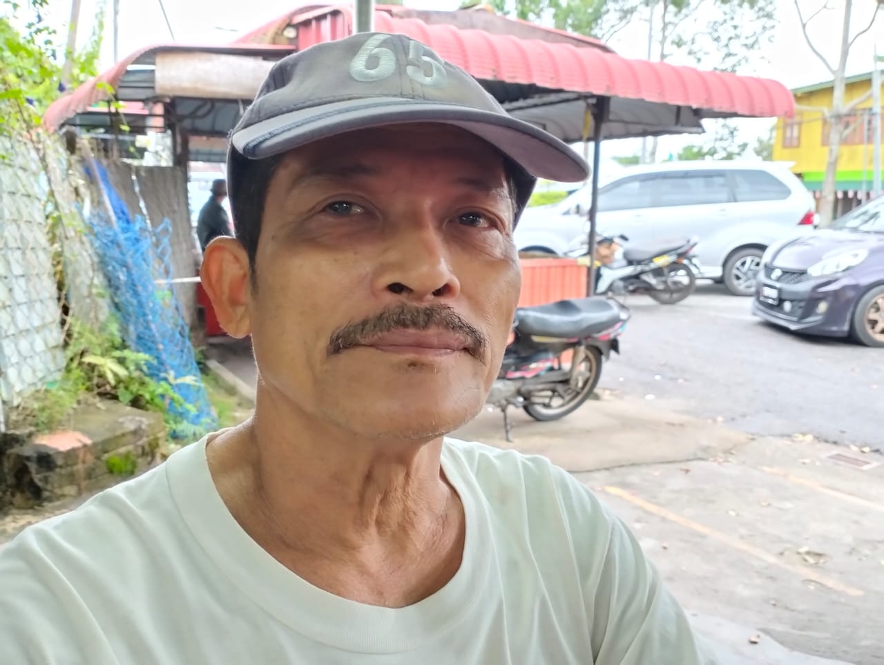  Fauzi Long