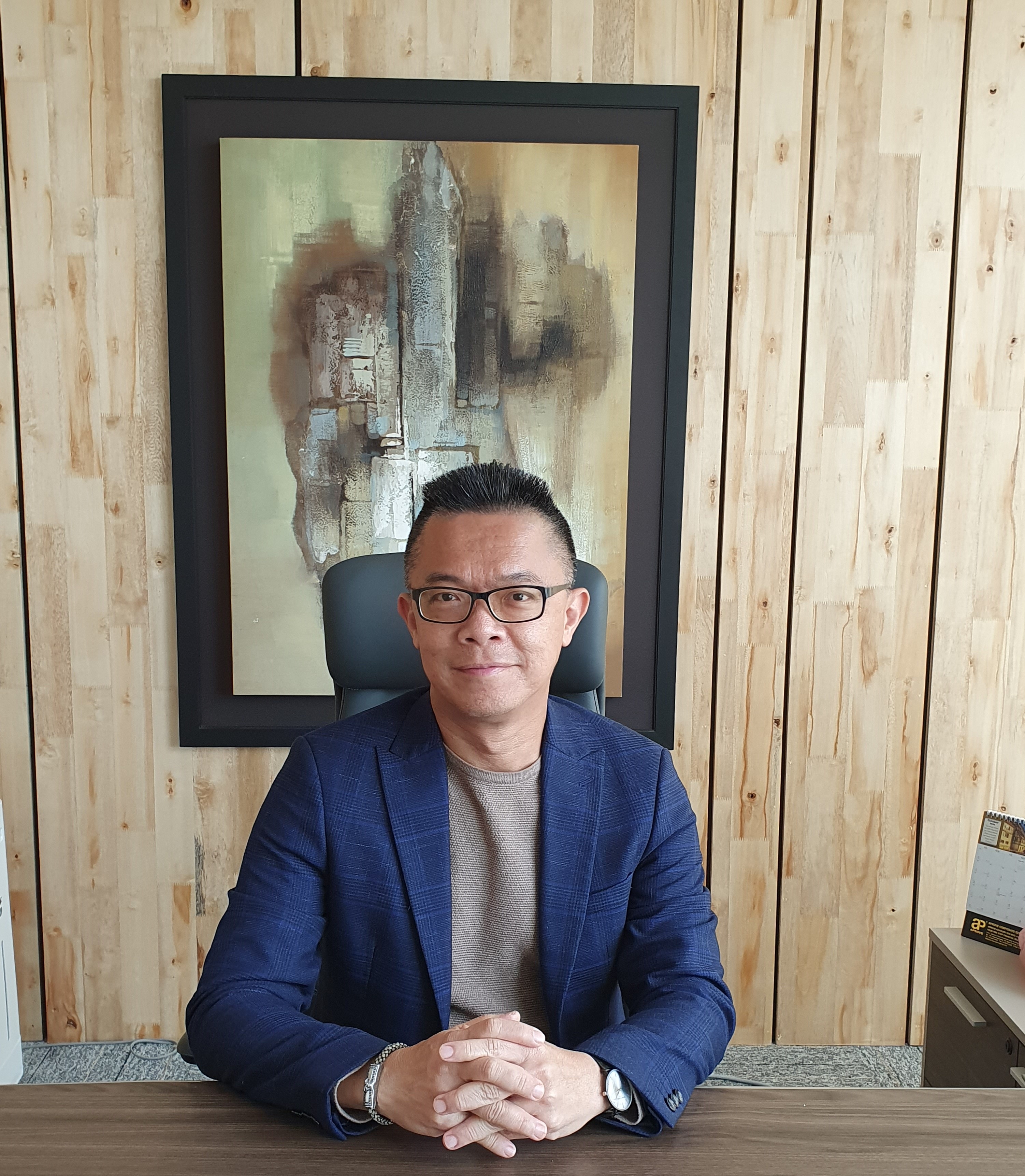Law Eng Lim