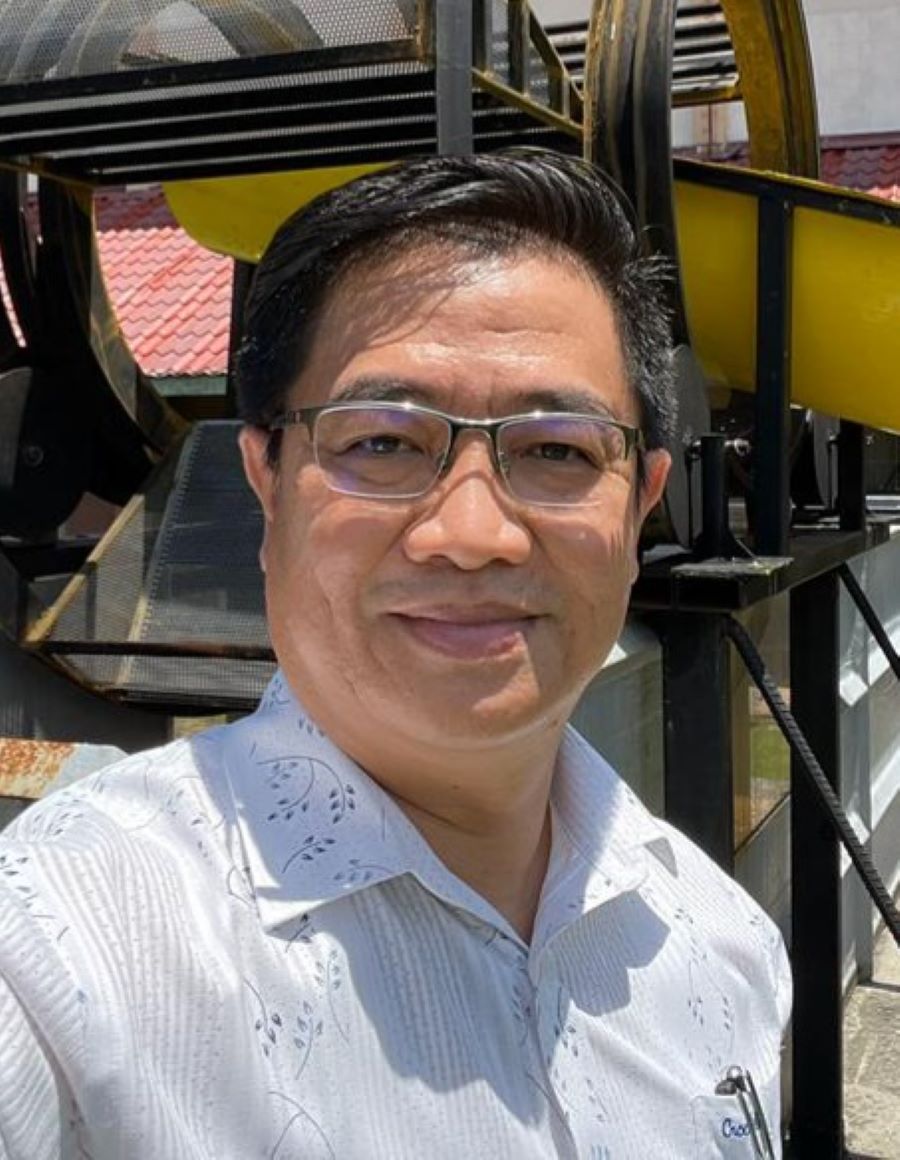 UMS 