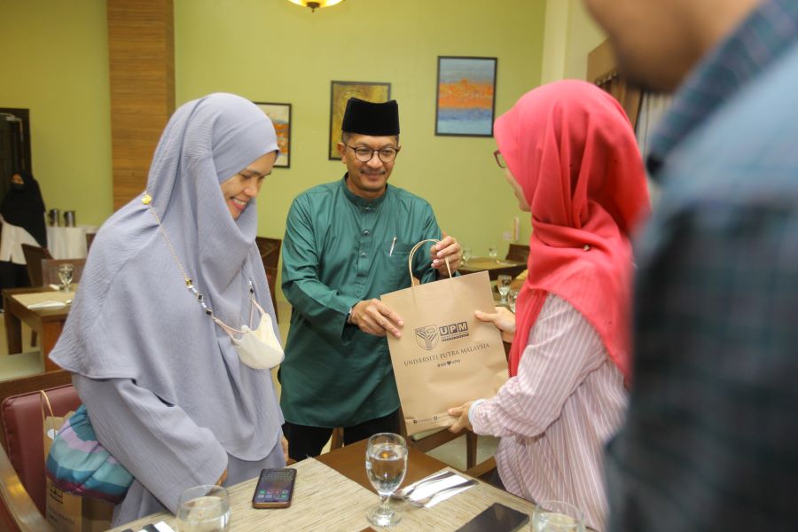 upm