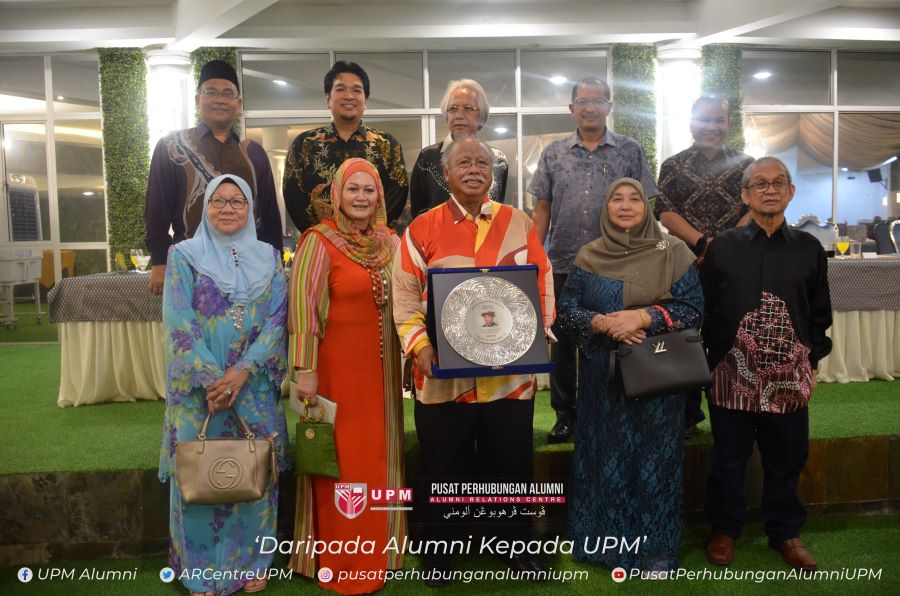 alumni upm