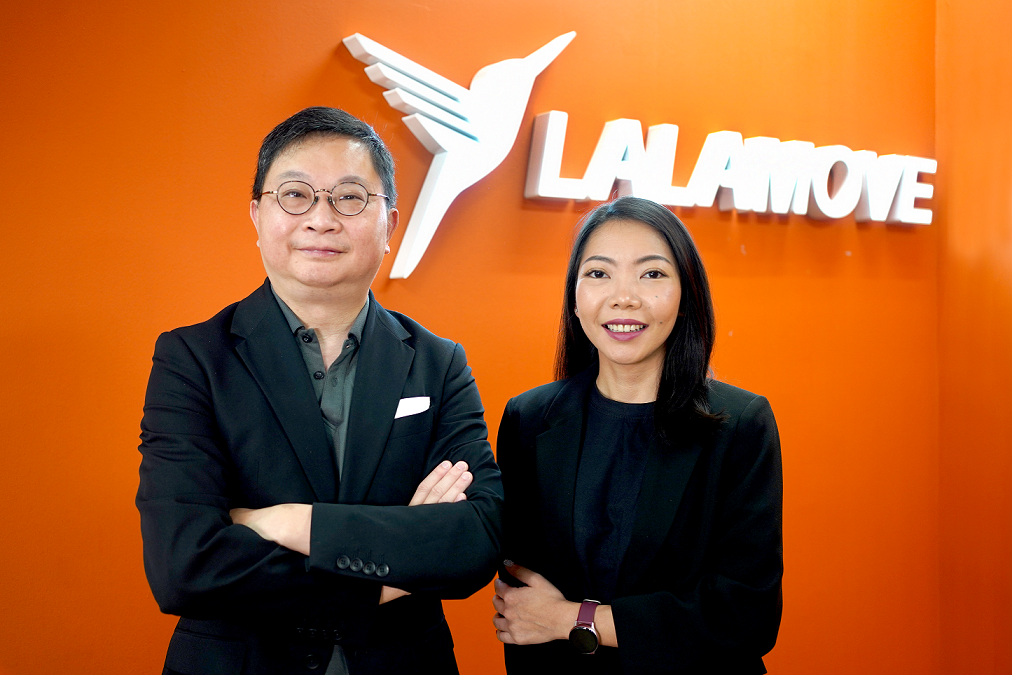 (Dari kiri) Paul Loo dan Jane Teh