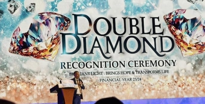 Public Gold, Datuk Louis Ng