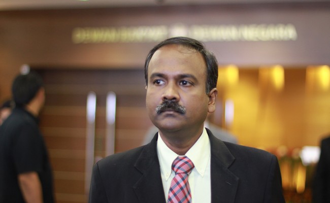 Menteri Sumber Manusia, V. Sivakumar