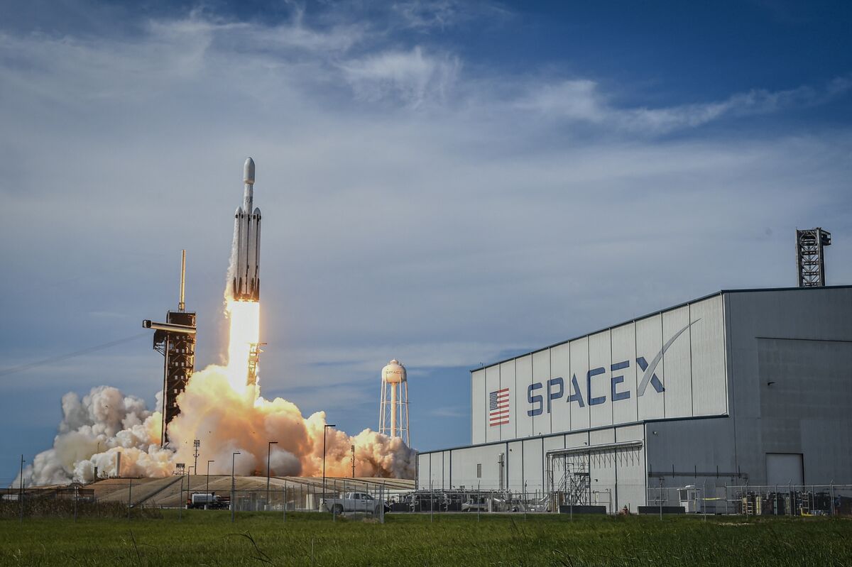 spaceX