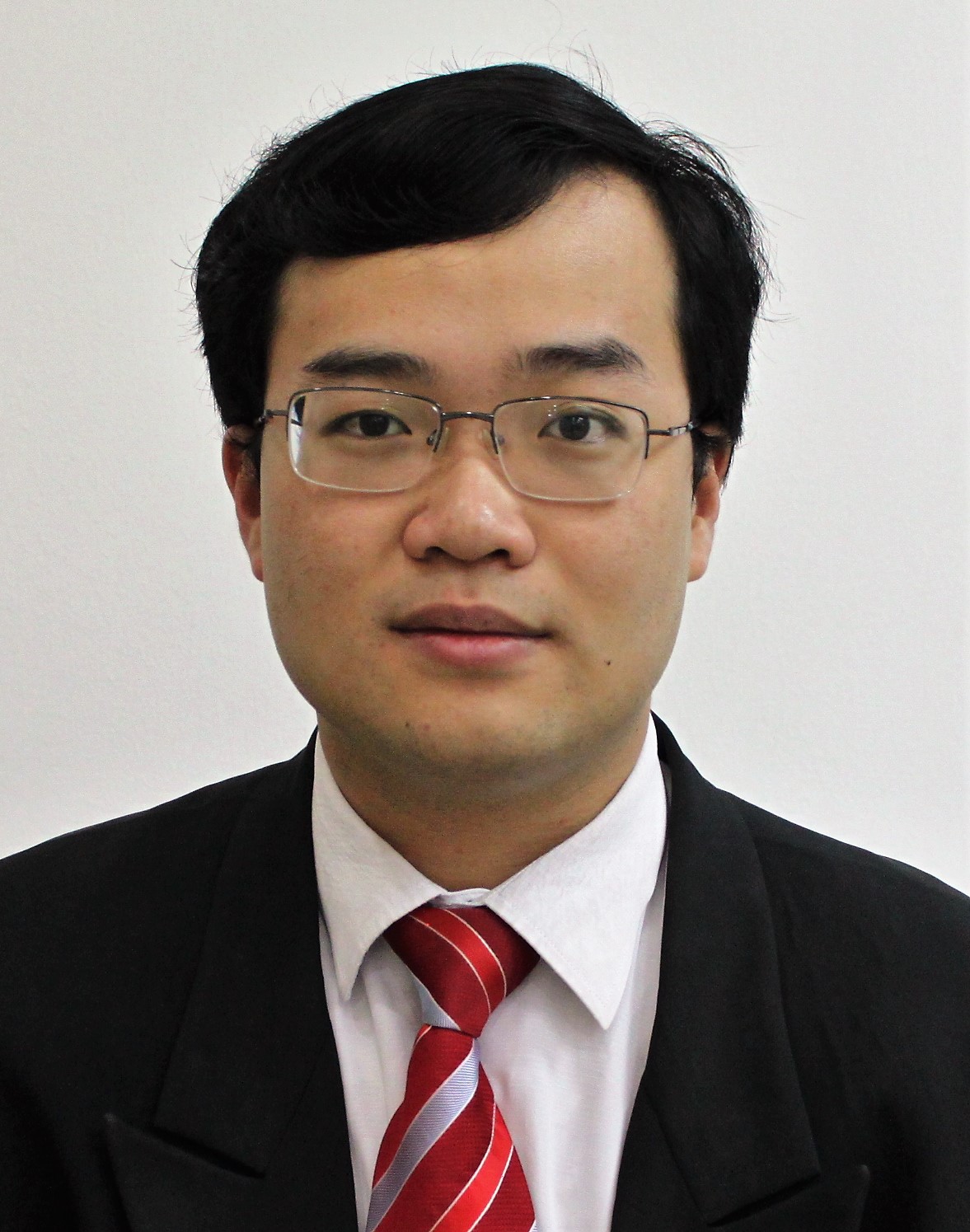 Dr Wilson Tay Tze Vern 