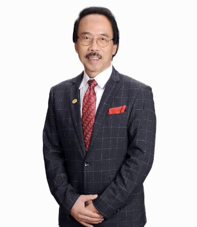 Datuk Zakaria Mohd Edris, Pengerusi Pernas