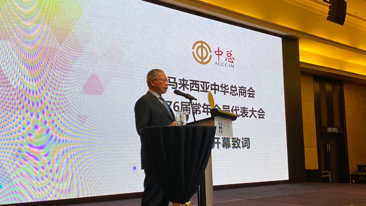 Dato' Sri Mustapa Mohamed
