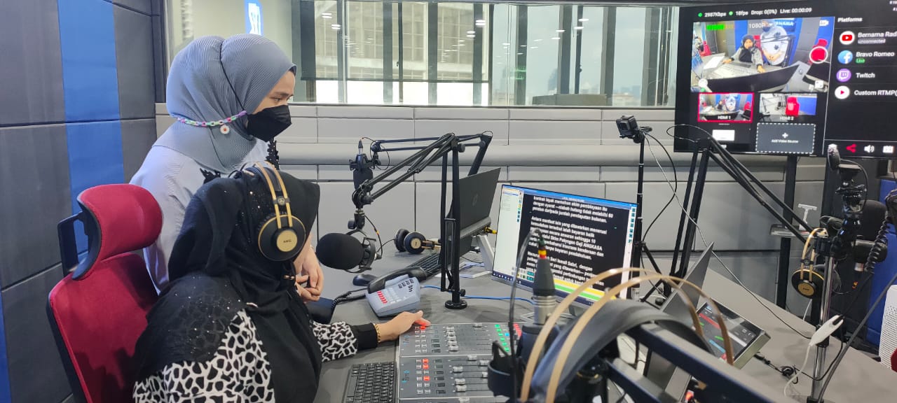 bernama radio