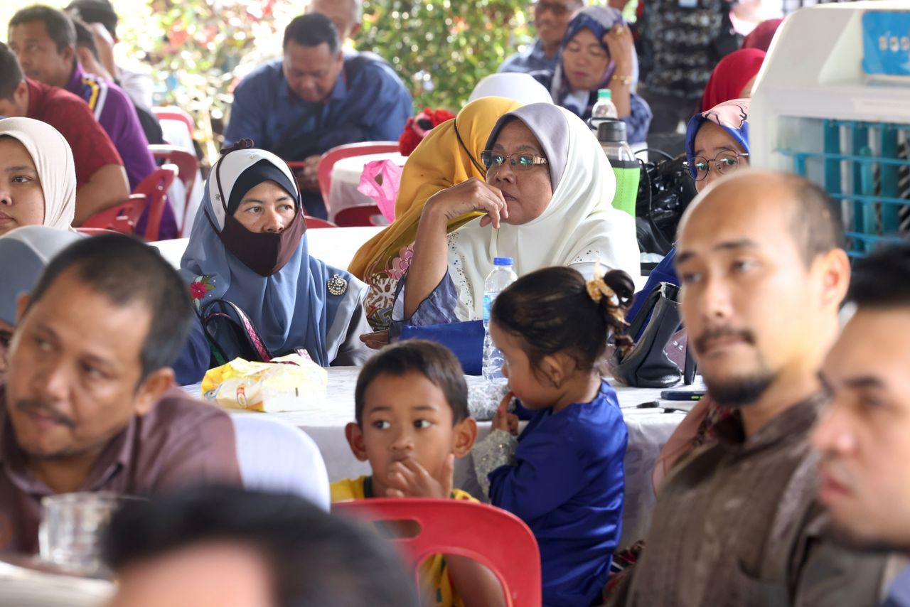 mahdzir khalid