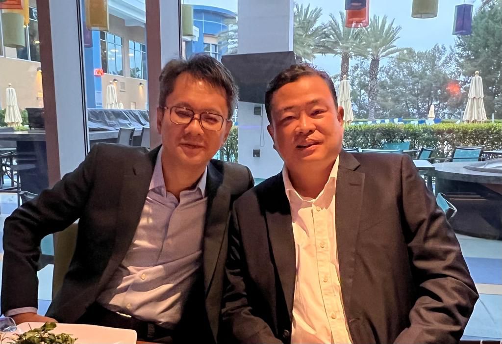 (Dari kiri) Hsueh Chih-Yu dan Lim Eng Chuan