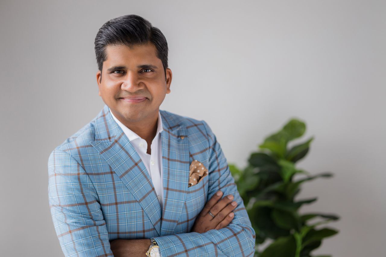  Akhil Gupta