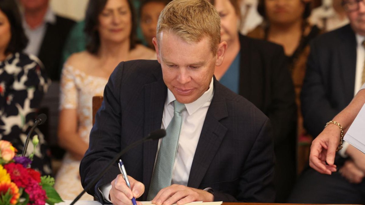 chris hipkins