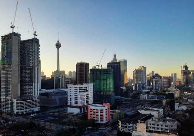 KL