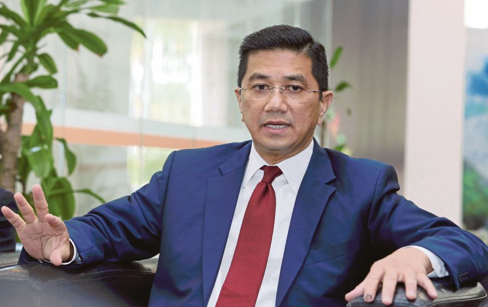 Menteri Kanan Perdagangan Antarabangsa dan Industri, Datuk Seri Mohamed Azmin Ali