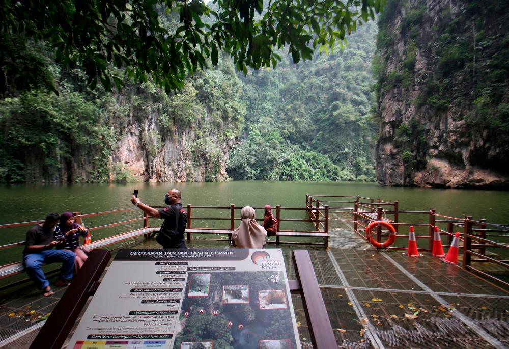 tasik cermin
