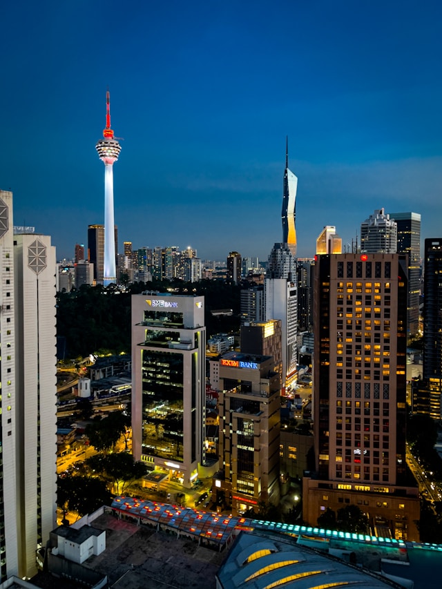 KL
