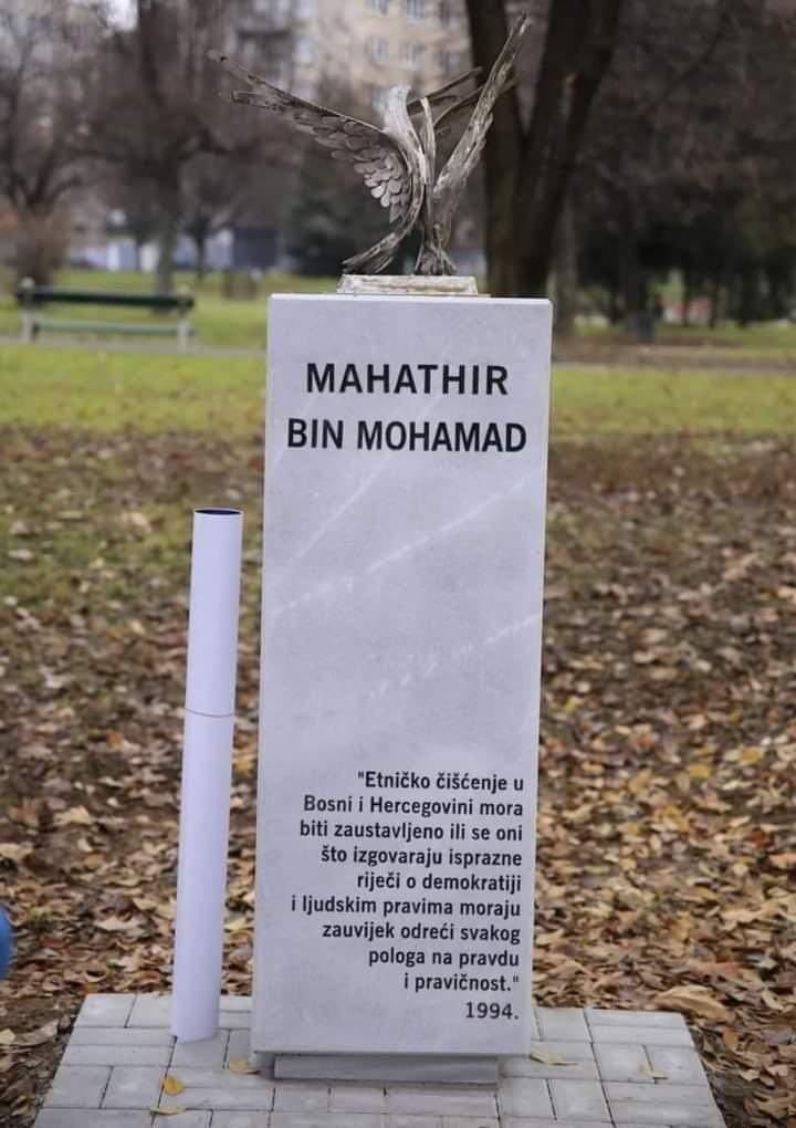 Tun Dr Mahathir Mohamad