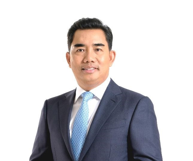 Ikmal Opat Abdullah