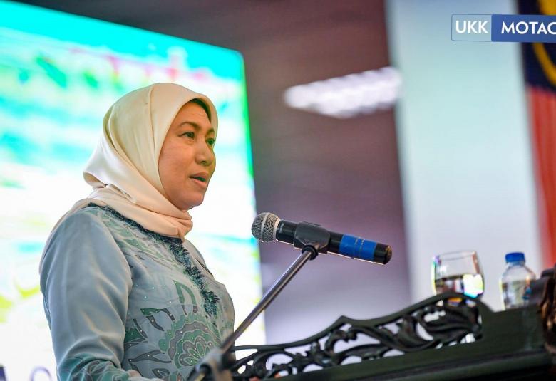 Nancy Shukri 