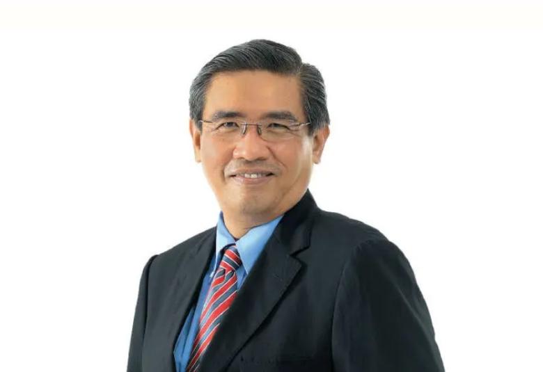 Wan Mohd Fadzmi Che Wan Othman Fadzilah