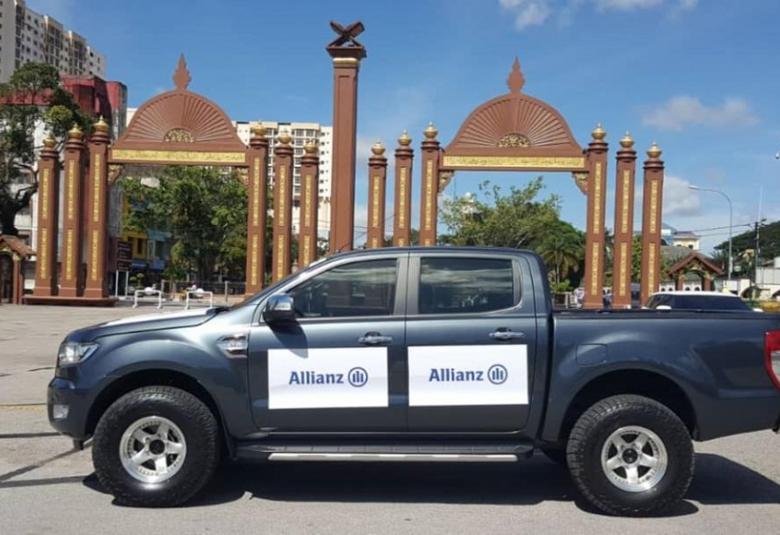 Kenderaan 4x4s Allianz yang akan dikerahkan secara rutin di bandar-bandar seluruh Malaysia untuk memudahkan proses tuntutan pantas di kawasan banjir.