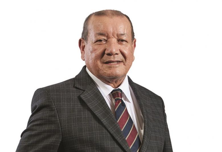 Azmi Murad 