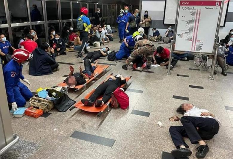Pelanggaran tren LRT Kelana Jaya.
