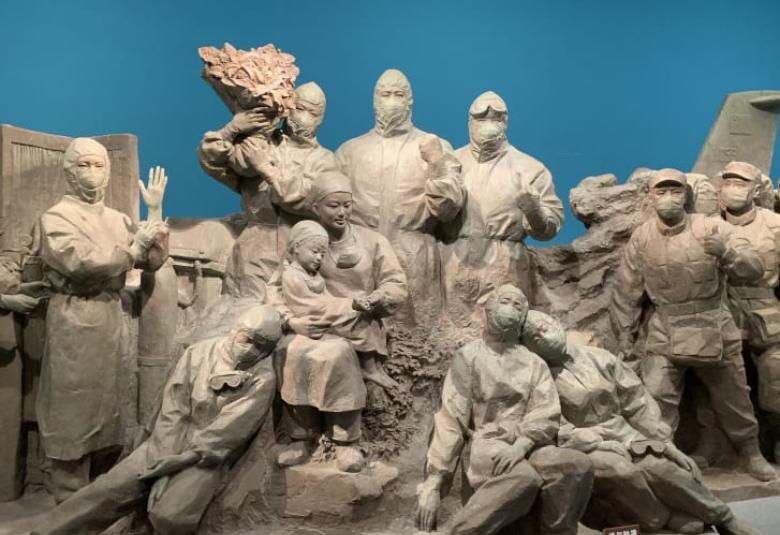 Pameran COVID-19. Gambar oleh CNN