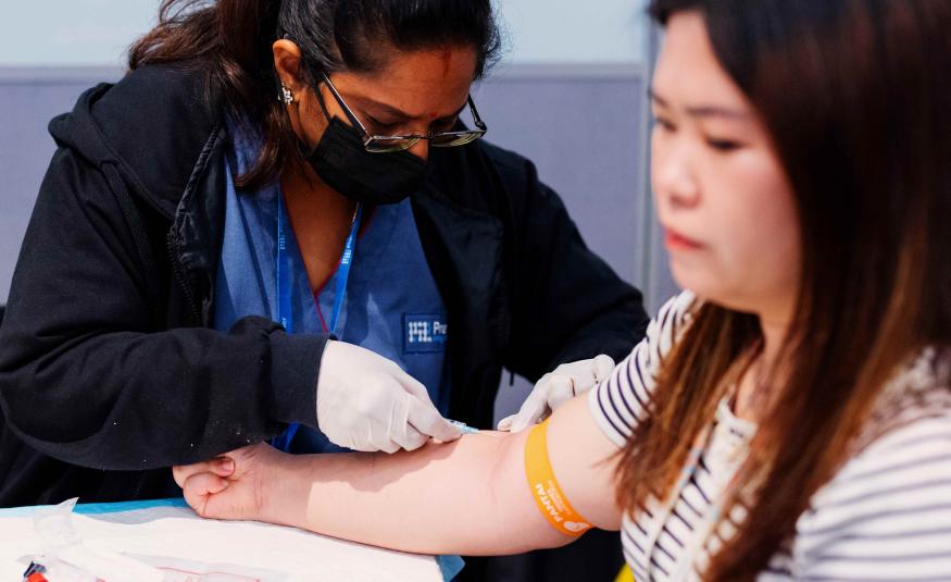 Novartis Malaysia menaja ujian kolesterol bagi kakitangannya dan pelbagai aktiviti lain untuk memperkasakan kepentingan penjagaan jantung