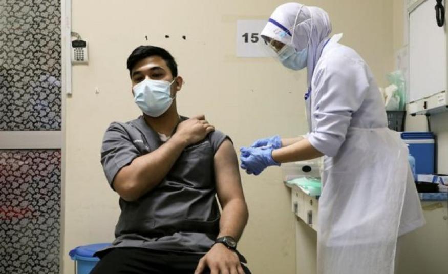 Vaksin jaminan industri kembali 'bernafas'