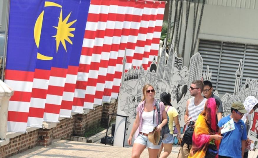 sektor pelancongan_DagangNews2026