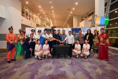 Majlis sambutan penerbangan sulung Loong Air di KLIA Sepang baru-baru ini