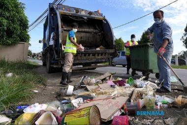 lori sampah_Foto Bernama